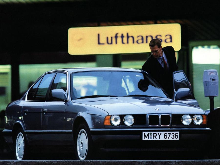  BMW 5-Series Sedan 1987 года  (фото 9 из 10)